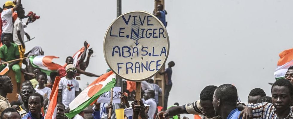 Die Anti Frankreich Stimmung in Niger nimmt seit dem Putsch zu