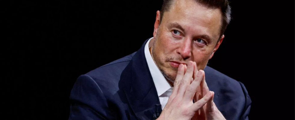 Elon Musk Ansehen Elon Musk teilt ein Video in dem