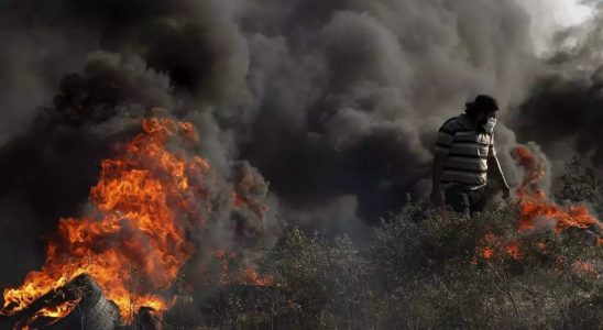 Proteste Israel greift Gaza an nachdem Palaestinenser im belagerten Streifen