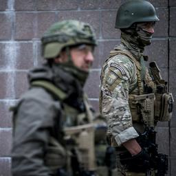 Soldaten sind bei Uebungen zu nahe an Explosionen und riskieren