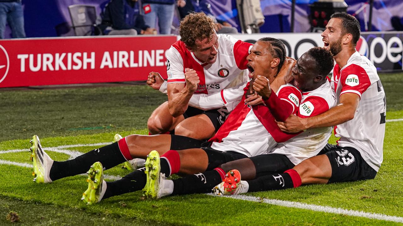 Beeld uit video: Samenvatting: Feyenoord in kolkende Kuip langs negental Celtic (2-0)