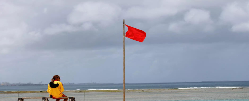 Taifun Haikui Tausende evakuiert Fluege gestrichen da Taiwan sich auf