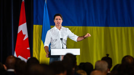 Trudeau entschuldigt sich fuer die Ehrung des ukrainischen Waffen SS Nazis –