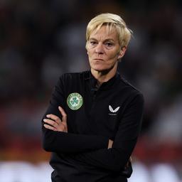 Vera Pauw bekommt einen Kick von Irland „Trotz ihrer Anwesenheit