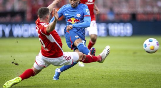 Xavi Simons uebernimmt erneut die Fuehrungsrolle beim Sieg von RB