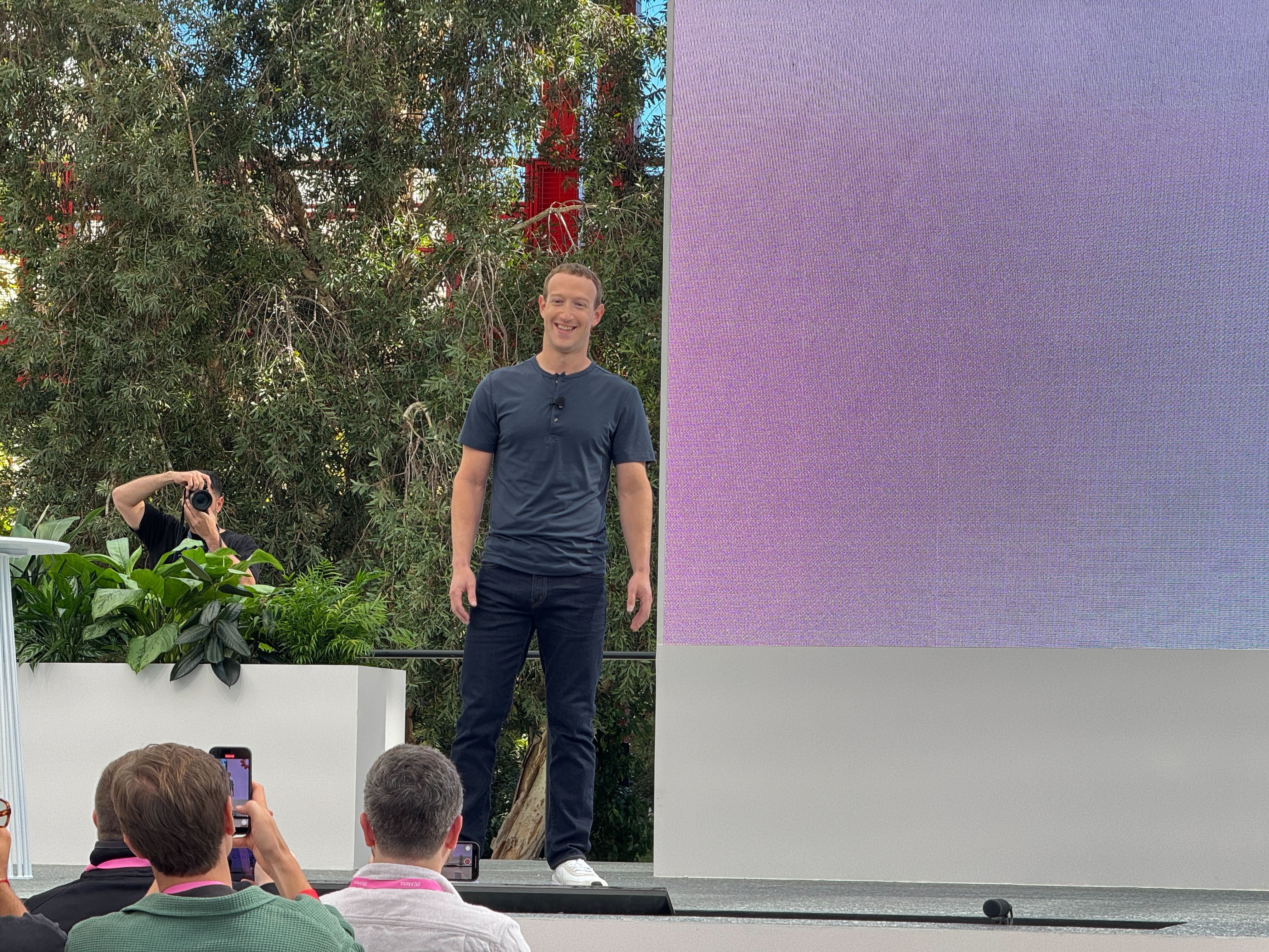 Mark Zuckerberg auf der Bühne bei Meta Connect 2023