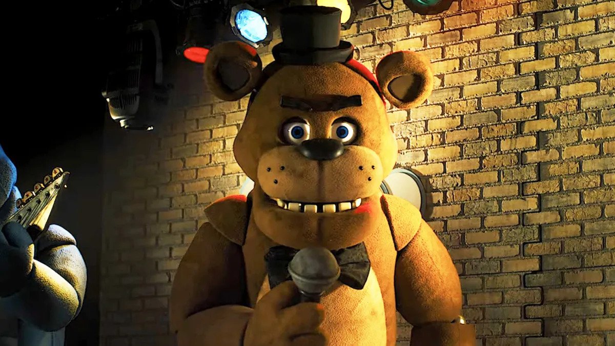 „Five Nights at Freddy’s“ ist aufgeheizter Kettenrestaurant-Horror, der die Geheimnisse der Spielereihe verschwendet.