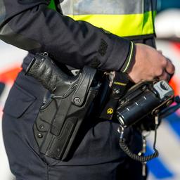 Beamter in Gelderse Varsseveld wird bei Unfall mit seiner eigenen