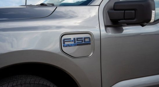 Beim neuen Ford F 150 Lightning Flash stehen Technik und Batteriereichweite