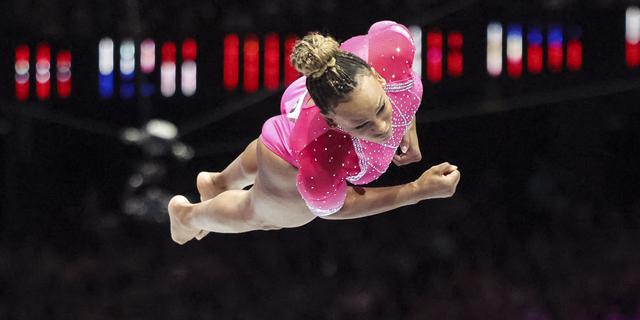 Biles verpasste Gold im Sprung gewann aber die 28 WM Medaille