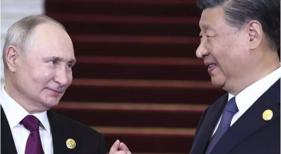 Chinas Xi und Russlands Putin fuehren Gespraeche in Peking