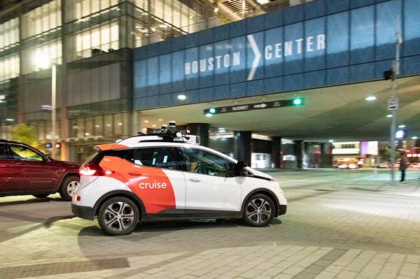 Cruise eroeffnet Robotaxi Dienst in Houston