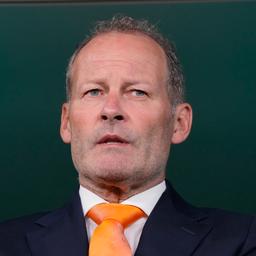 Danny Blind kehrt auf Anraten von Louis van Gaal in