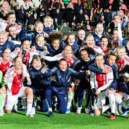 Das verdienen die Ajax Frauen in der Champions League Fussball