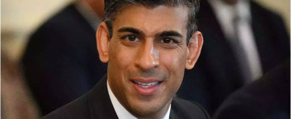 Der britische Premierminister Rishi Sunak hat eine KI Warnung an die