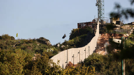 Die Hisbollah hat Israel angegriffen um ermordete Journalisten zu raechen