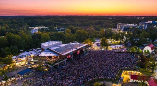 Dieses „Female Forward Musikfestival war so widerlich utopisch wie es sich anhoert