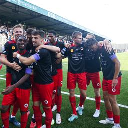 Excelsior gewinnt Rotterdam Derby in letzter Sekunde Hansson fuehrt Heracles zum