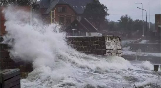 Fuenfter Todesfall in Grossbritannien nach Sturm Babet bestaetigt