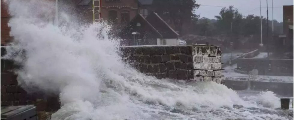 Fuenfter Todesfall in Grossbritannien nach Sturm Babet bestaetigt