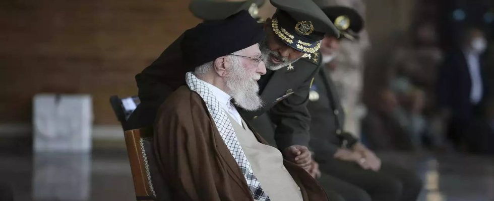 Iran Der beispiellose Angriff der Hamas auf Israel wirft Fragen