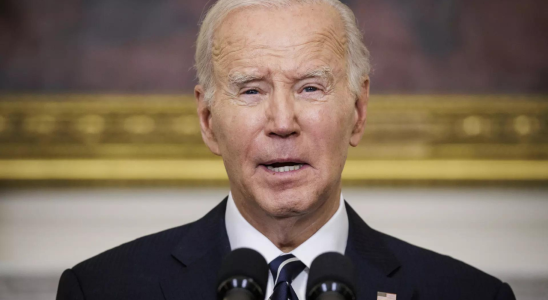 Joe Biden Joe Biden spricht mit den Familien von 14