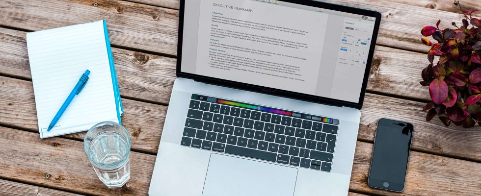 MacBook Pro Apple hat die TouchBar im MacBook Pro endgueltig