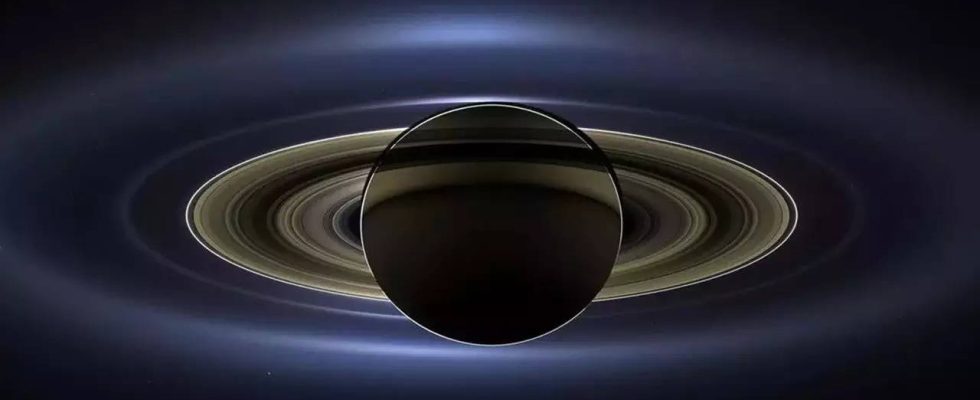 Saturn Saturn koennte beim kuerzlichen Absturz zweier Monde die Ringe