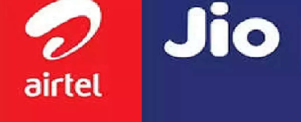 Telekommunikationsbetreiber Wie das Schlimmste fuer Reliance Jio und Airtel vorbei