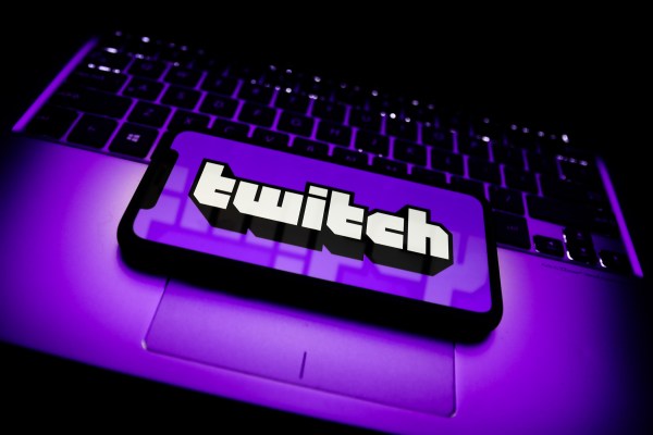 Twitch fuegt Anti Belaestigungsfunktionen hinzu um zu verhindern dass gesperrte Benutzer