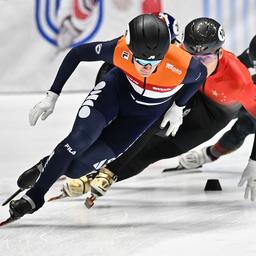 Van t Wout holt Gold ueber 1000 Meter Velzeboer neben