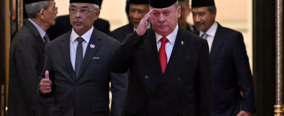 Wer ist Sultan Ibrahim Sultan Iskandar von Johor der naechste