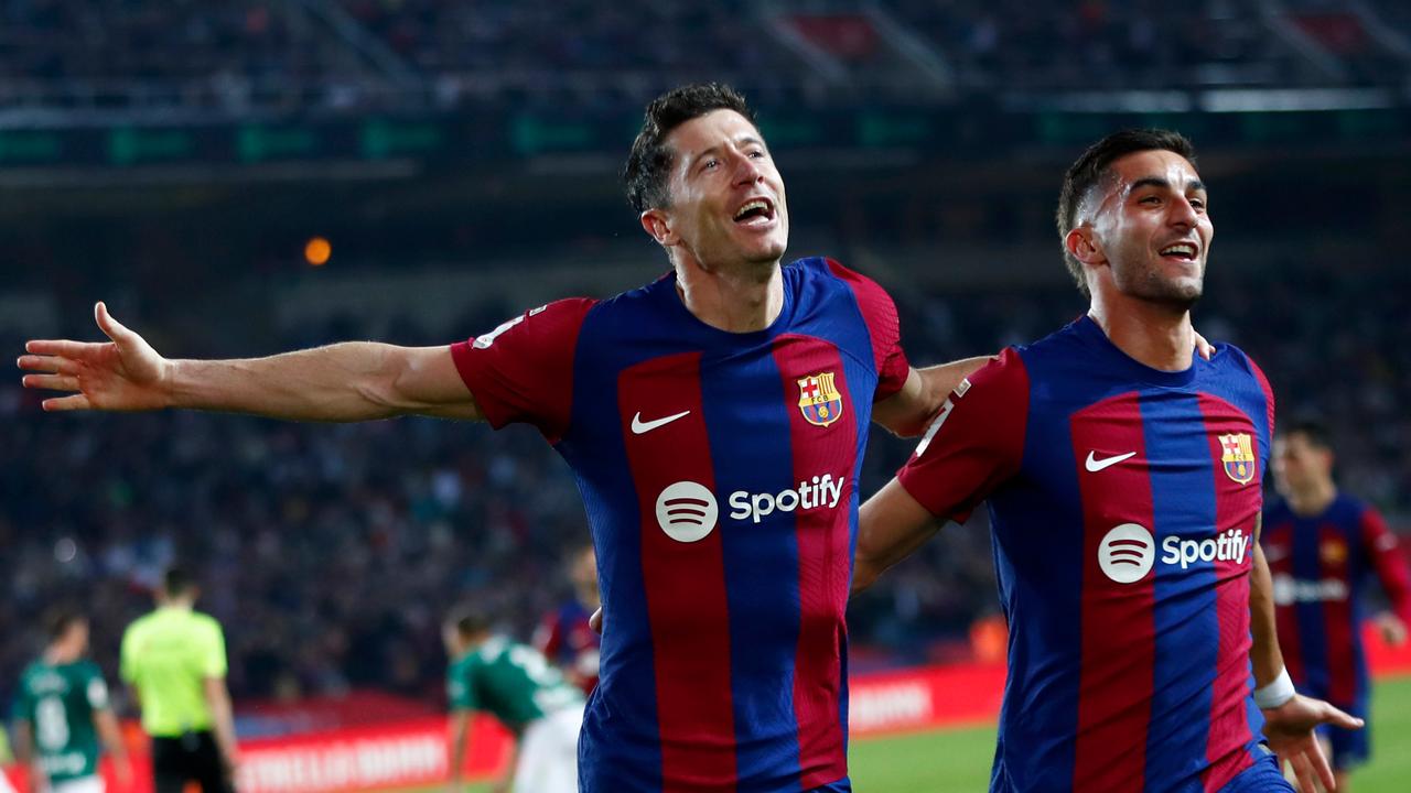 Beeld uit video: Samenvatting: FC Barcelona-Alavés (2-1)