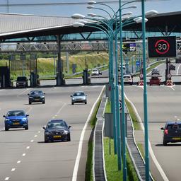 Ab 2025 koennen Autofahrer kostenlos durch den Westerschelde Tunnel fahren Wirtschaft