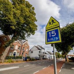 Ab dem naechsten Jahr werden Autofahrer benachrichtigt wenn sie sich