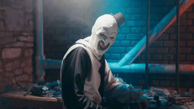 Der kleine Zylinder von Art the Clown fehlt im Teaser