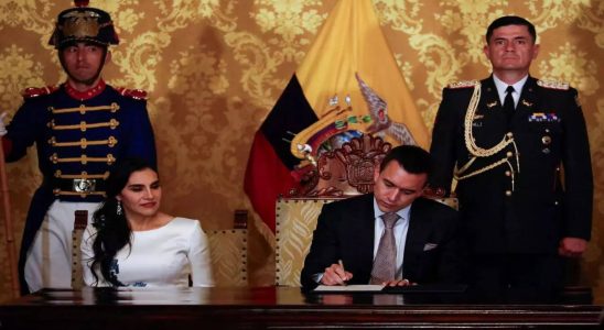 Ecuadors Praesident Der ecuadorianische Praesident wird den Vizepraesidenten fuer Friedensgespraeche