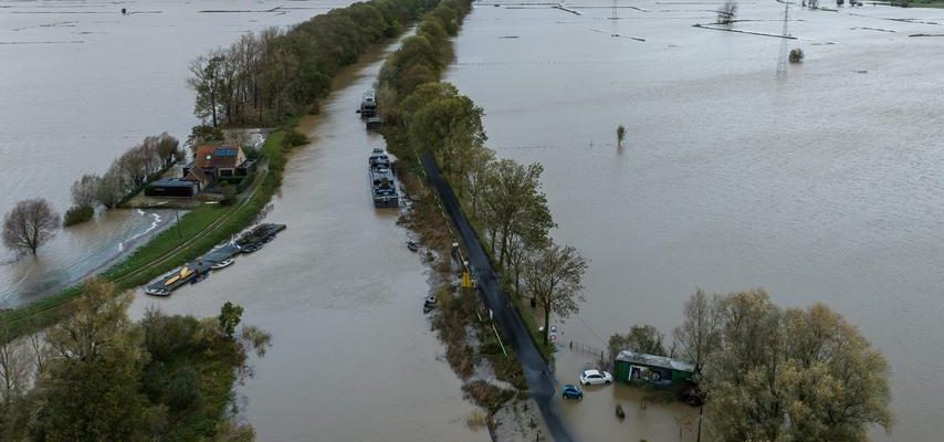 Extreme Regenfaelle ueberschwemmen Teile Westflanderns und Nordfrankreichs Im Ausland