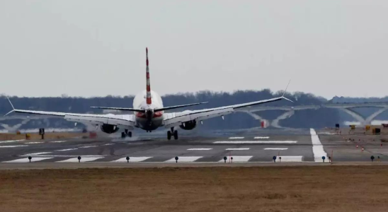 Hamburger Flughafen bleibt geschlossen da sich die Polizei mit der