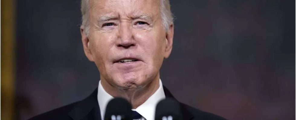 Joe Biden Biden sagt Amerikas Veteranen seien „das staehlerne Rueckgrat