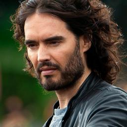 Komiker Russell Brand in den USA wegen unangemessenen Verhaltens angeklagt