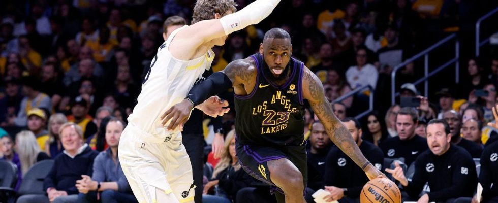 LeBron James erreicht als erster NBA Spieler mit 39000 Punkten einen