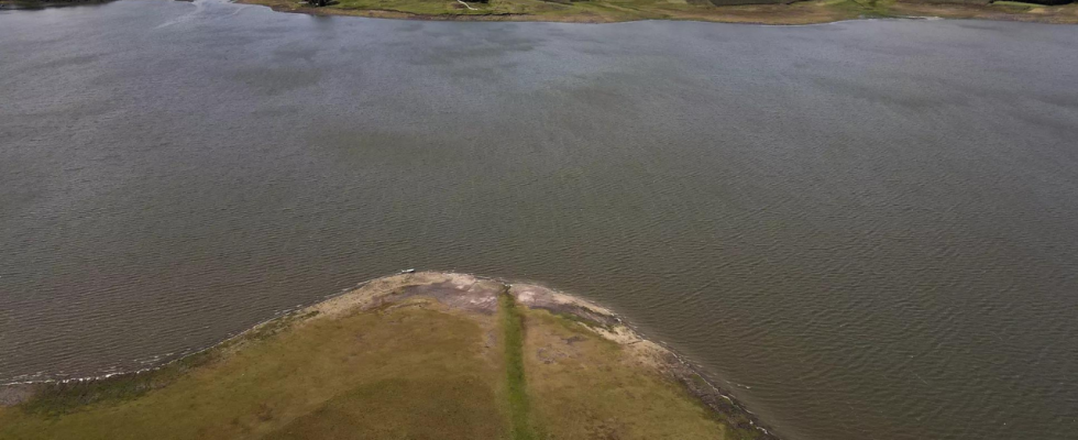 Mexiko Stadt verhaengt strenge monatelange Wasserbeschraenkungen da die Stauseen aufgrund der