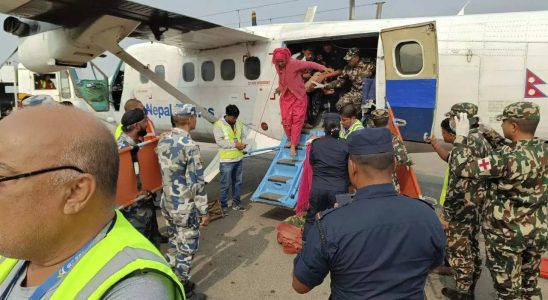 Mindestens 157 Tote bei Erdbeben in Nepal