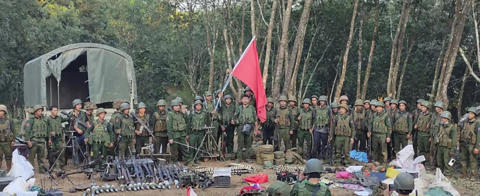 Myanmar Armee Eine ethnische Widerstandsgruppe im Norden Myanmars sagt ein ganzes