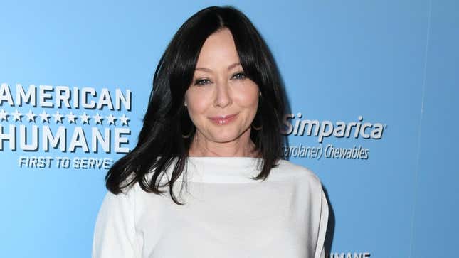 Shannen Doherty enthüllt, dass sich Krebs auf die Knochen ausgebreitet hat