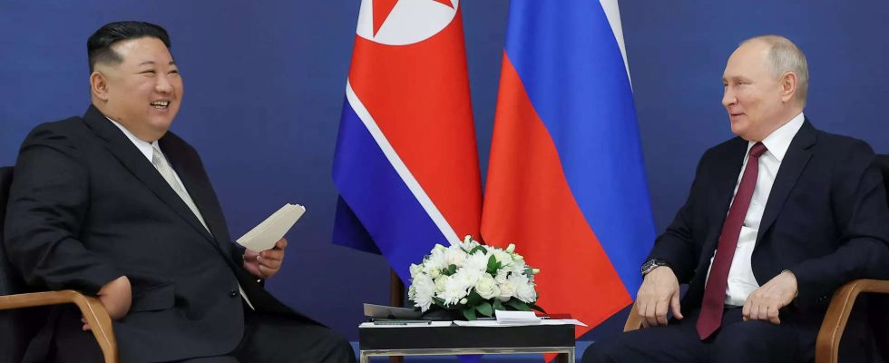 Spionagesatellit „Nordkorea hat 1 Million Schuss Artillerie nach Russland geschickt