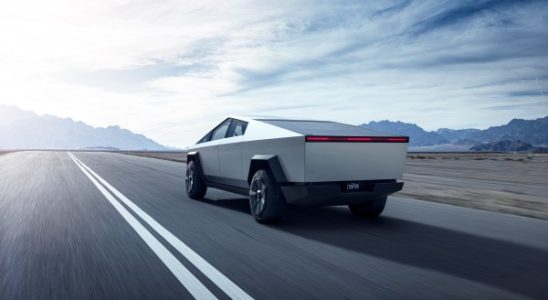 Teslas guenstigster Cybertruck wird erst 2025 erhaeltlich sein