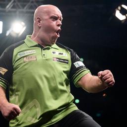 Van Gerwen zeigt in Minehead Klasse mit dem vierthoechsten Dartdurchschnitt