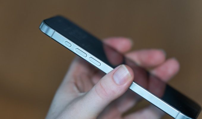 Vergiss Siri Verwandeln Sie stattdessen die „Aktionstaste Ihres iPhones in